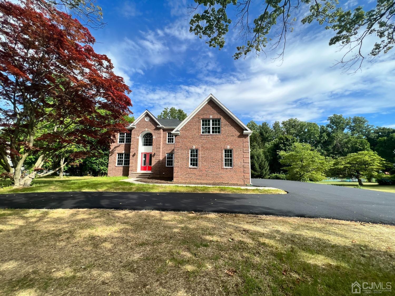 133 Old Beekman Road, South Brunswick, NJ 08852 | $1,650,000 | 1992.00 ...