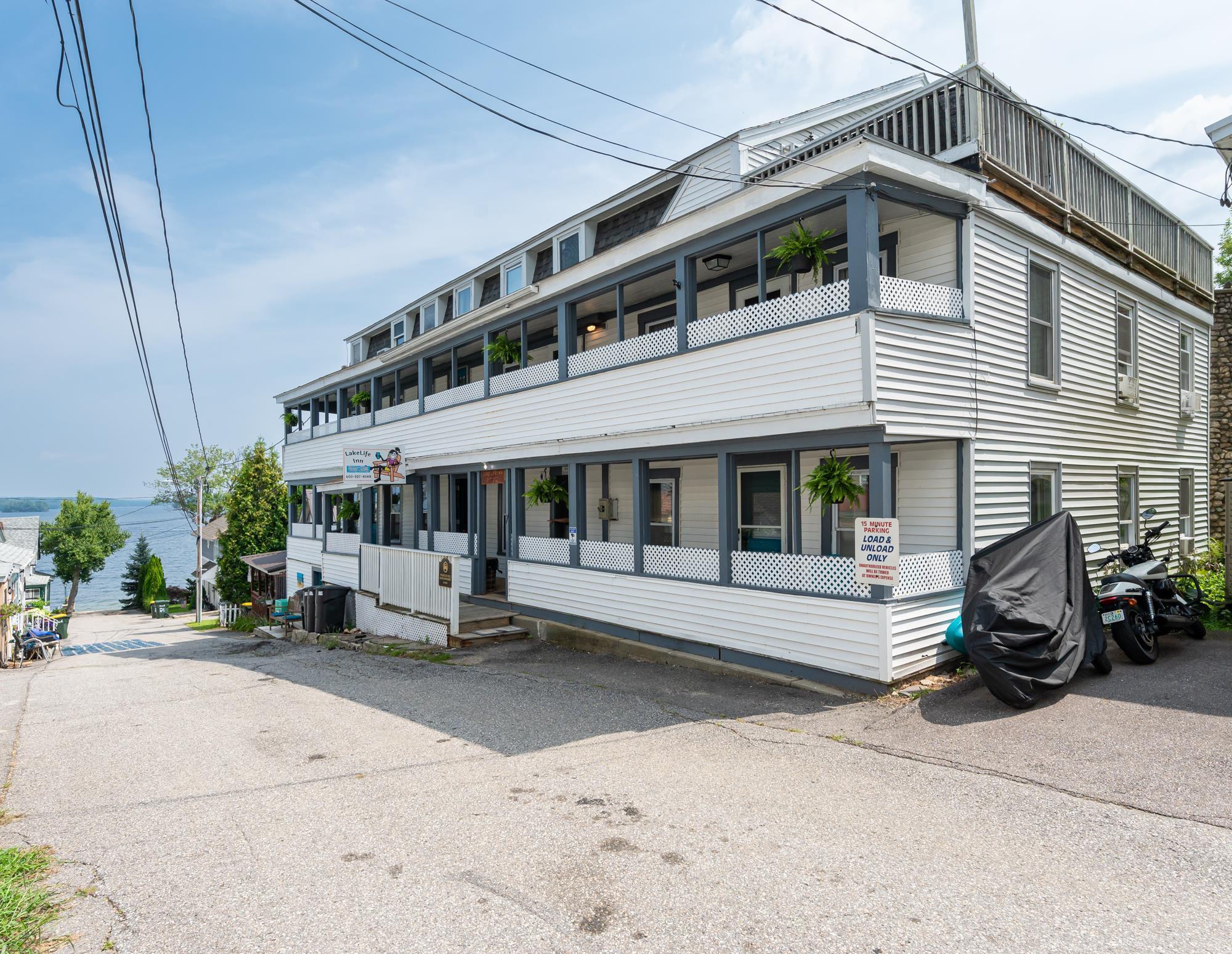 7 Baker Avenue, Unit 4, Laconia, NH 03246 160,000 2 Bedrooms