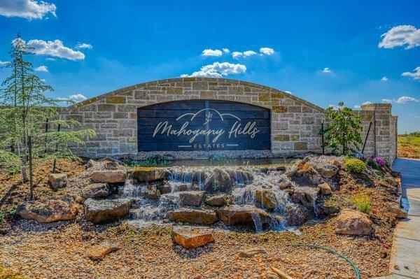 Virtual tour for 4701 Rustic Trails, Moore, OK 73160 | $165,000