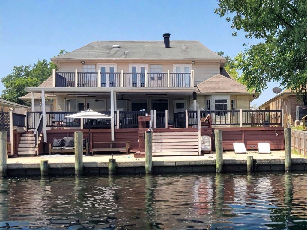 320 EDEN ISLES Boulevard